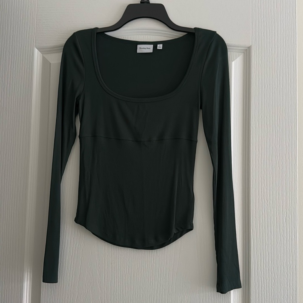 Ribbed long sleeve